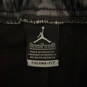 Jordan Fly Therma Fit Youth XL Joggers